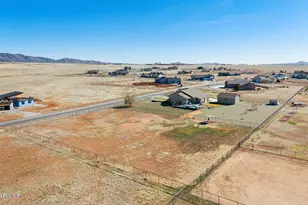 8350 N Covered Wagon Trail, Prescott Valley, AZ 86315 - Photo 34