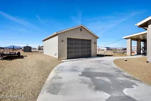 8350 N Covered Wagon Trail, Prescott Valley, AZ 86315 - Photo 34