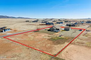 8350 N Covered Wagon Trail, Prescott Valley, AZ 86315 - Photo 56