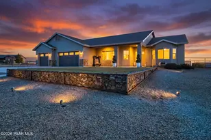 8350 N Covered Wagon Trail, Prescott Valley, AZ 86315 - Photo 6