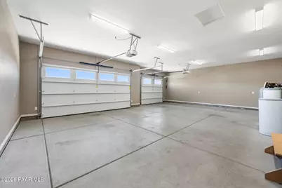 8350 N Covered Wagon Trail, Prescott Valley, AZ 86315 - Photo 30