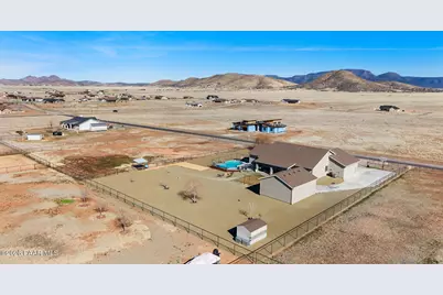 8350 N Covered Wagon Trail, Prescott Valley, AZ 86315 - Photo 60