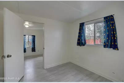 9040 S Magby Drive, Wilhoit, AZ 86332 - Photo 12