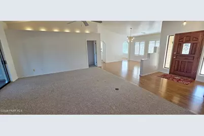 11592 E Horseshoe Lane, Dewey-Humboldt, AZ 86327 - Photo 8