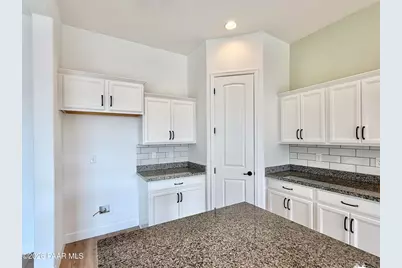 7893 E Carbon Court, Prescott Valley, AZ 86315 - Photo 12