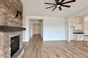 7893 E Carbon Ct, Prescott Valley, AZ 86315 - Photo 6