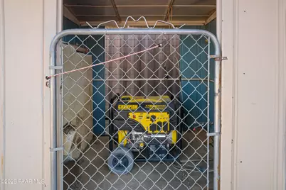 38236 W Howling Coyote Road, Seligman, AZ 86337 - Photo 44