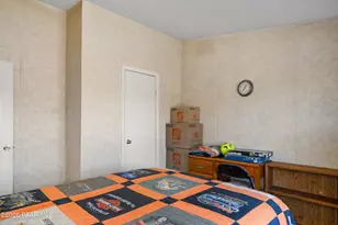 38236 W Howling Coyote Rd, Seligman, AZ 86337 - Photo 28