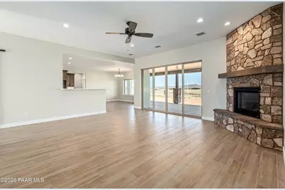 5832 E Norma Drive, Prescott Valley, AZ 86315 - Photo 8