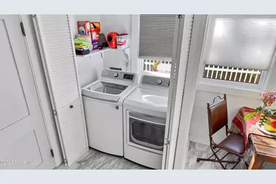 230 N Mount Vernon Avenue, Prescott, AZ 86301 - Photo 14