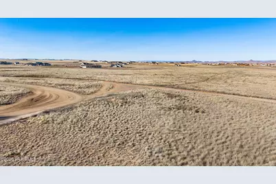 8493 N Prairie View, Prescott Valley, AZ 86315 - Photo 1