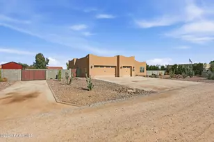 7223 S 221st Ave, Buckeye, AZ 85326 - Photo 8