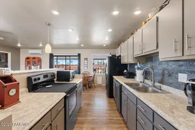 8970 E Flapjack Road, Prescott Valley, AZ 86314 - Photo 8