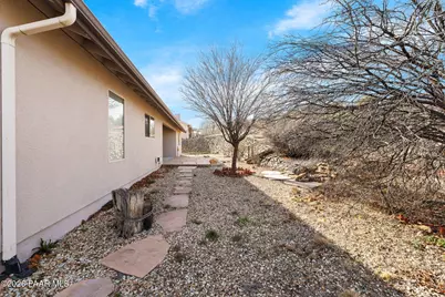 644 N Hopi Trail, Dewey-Humboldt, AZ 86327 - Photo 22