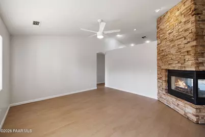 644 N Hopi Trail, Dewey-Humboldt, AZ 86327 - Photo 4