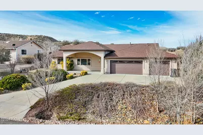 644 N Hopi Trail, Dewey-Humboldt, AZ 86327 - Photo 2