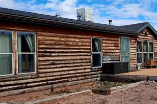 36875 W Aventura Nueva Rd, Seligman, AZ 86337 - Photo 2