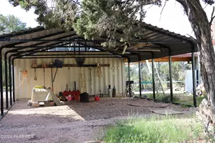 36875 W Aventura Nueva Rd, Seligman, AZ 86337 - Photo 32
