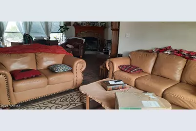 36875 W Aventura Nueva Road, Seligman, AZ 86337 - Photo 8