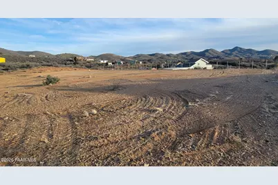 14393 E White Drive, Dewey-Humboldt, AZ 86327 - Photo 24