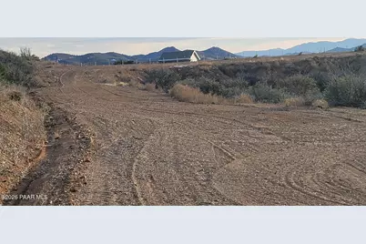 14393 E White Drive, Dewey-Humboldt, AZ 86327 - Photo 12