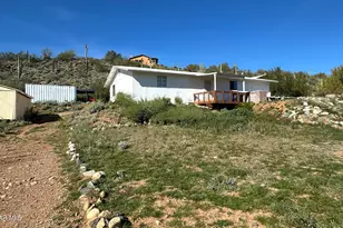 32240 S Lisa Dr, Black Canyon City, AZ 85324 - Photo 4