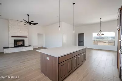 11938 N Hickory Drive, Prescott Valley, AZ 86315 - Photo 6