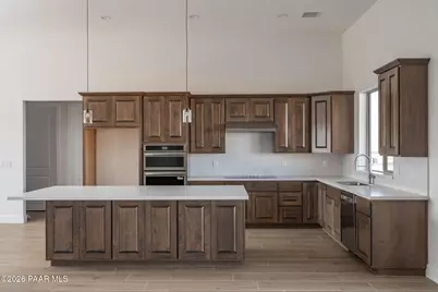 11938 N Hickory Drive, Prescott Valley, AZ 86315 - Photo 8