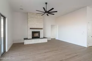 11938 N Hickory Dr, Prescott Valley, AZ 86315 - Photo 12