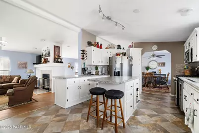 9810 N Full Moon Drive, Prescott Valley, AZ 86315 - Photo 12