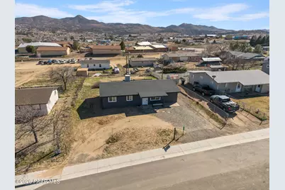 2565 S Hill Street, Dewey-Humboldt, AZ 86329 - Photo 28