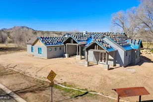 410 Robin Dr, Prescott, AZ 86305 - Photo 2