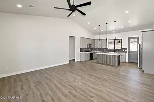 9977 E Arrowhead Dr, Prescott Valley, AZ 86314 - Photo 6