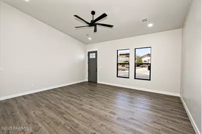 9977 E Arrowhead Drive, Prescott Valley, AZ 86314 - Photo 4