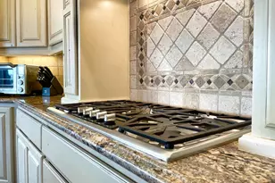 1233 S Lakeview Dr, Prescott, AZ 86301 - Photo 14