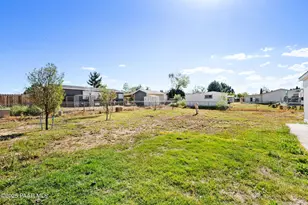 7755 E Broken Wagon Way, Prescott Valley, AZ 86314 - Photo 20