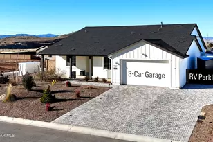 8582 N Suzanna Dr, Prescott Valley, AZ 86315 - Photo 2