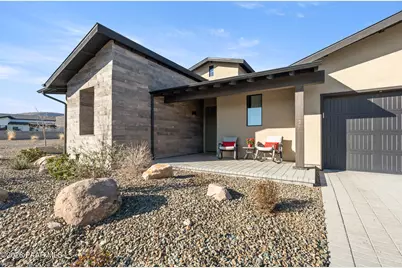 4878 N Glasgow Place, Prescott Valley, AZ 86314 - Photo 2