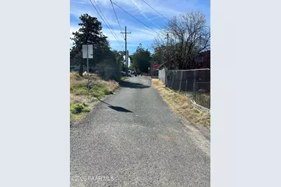 16614 W Shrine Drive, Yarnell, AZ 85362 - Photo 14