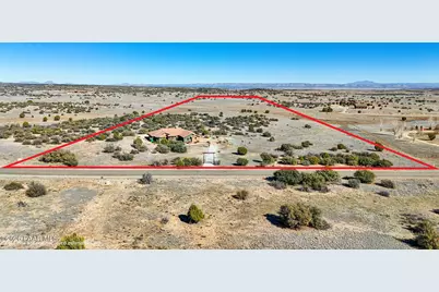 18455 N Doric Way, Prescott, AZ 86305 - Photo 2