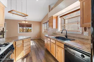 1925 N Coral Dr, Prescott, AZ 86301 - Photo 10