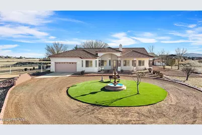 7925 E Acre Way, Prescott Valley, AZ 86315 - Photo 2