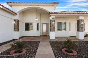 7925 E Acre Way, Prescott Valley, AZ 86315 - Photo 4