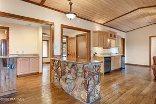 1073 N Broken Wagon Trail, Dewey-Humboldt, AZ 86327 - Photo 10