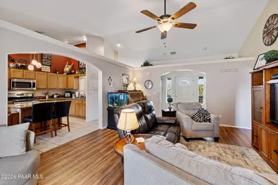 1672 Eagle Rock, Prescott, AZ 86301 - Photo 4