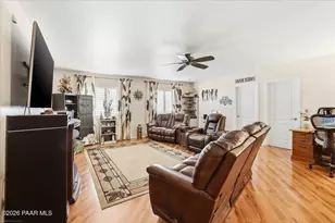 10812 E Buckboard Trail, Dewey-Humboldt, AZ 86327 - Photo 16