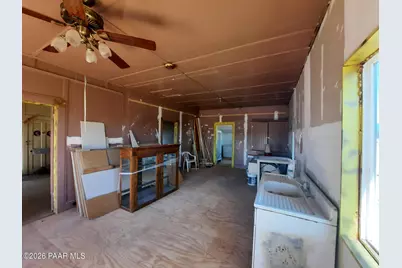 22510 W Railroad Avenue, Seligman, AZ 86337 - Photo 6