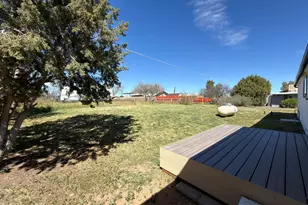 20908 E Deer Valley Ln, Mayer, AZ 86333 - Photo 14