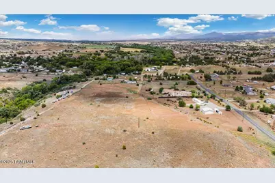 2900 S Holiday Drive, Dewey-Humboldt, AZ 86327 - Photo 34