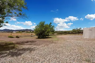 2900 S Holiday Drive, Dewey-Humboldt, AZ 86327 - Photo 20